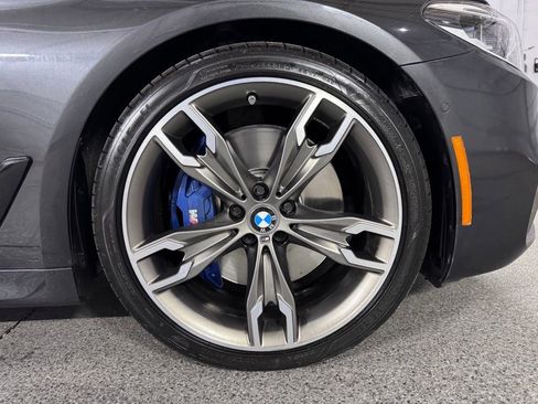 Used 2019 BMW M550i xDrive AWD/4WD image 5