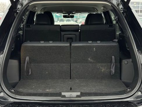 Used 2025 Mitsubishi Outlander SE image 9