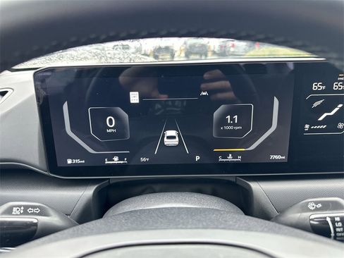 Used 2025 Kia K4 EX image 15