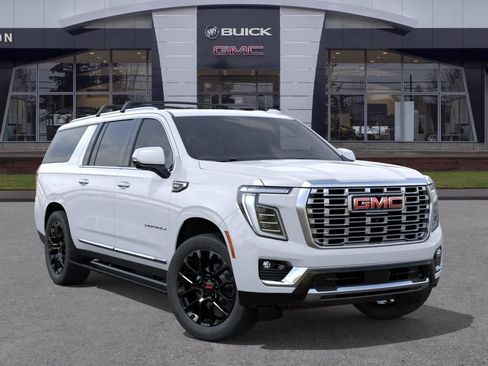 New 2026 GMC Yukon XL Denali w/ Denali Reserve Package AWD/4WD image 7