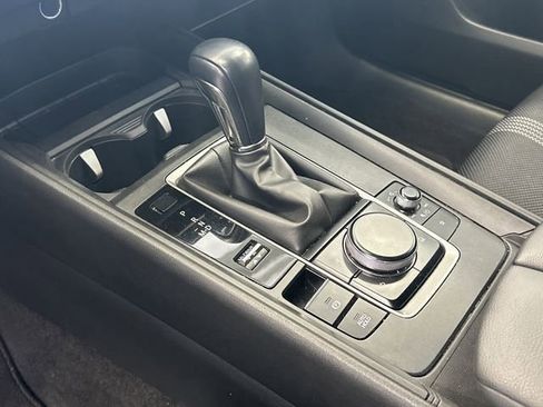 Used 2024 MAZDA CX-50 AWD 2.5 S w/ Preferred Package image 4