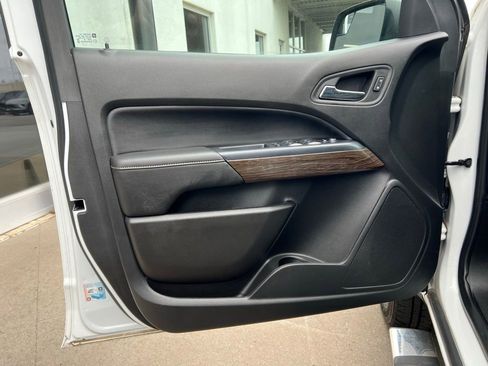 Used 2020 GMC Canyon Denali AWD/4WD image 12