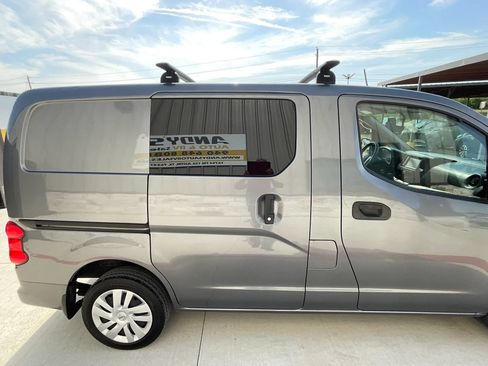 Used 2021 Nissan NV200 SV w/ Sliding Door Glass Package FWD image 15