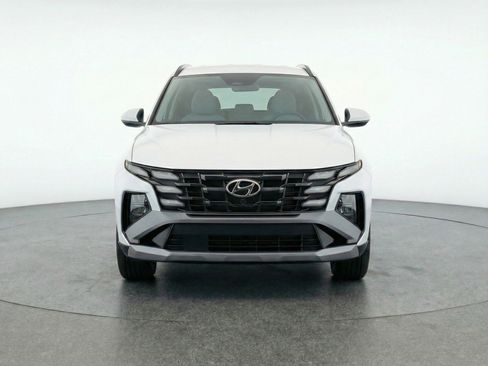 Used 2025 Hyundai Tucson SEL AWD/4WD image 2