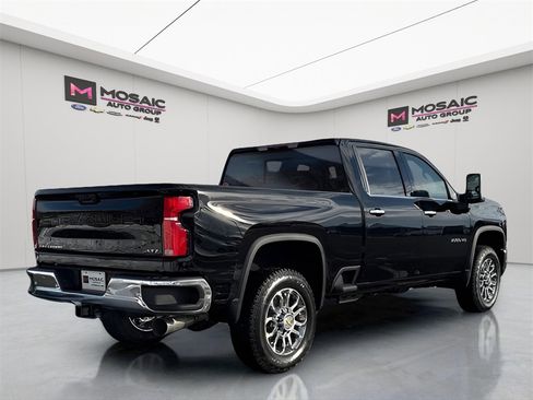 New 2026 Chevrolet Silverado 3500 LTZ w/ LTZ Plus Package image 7