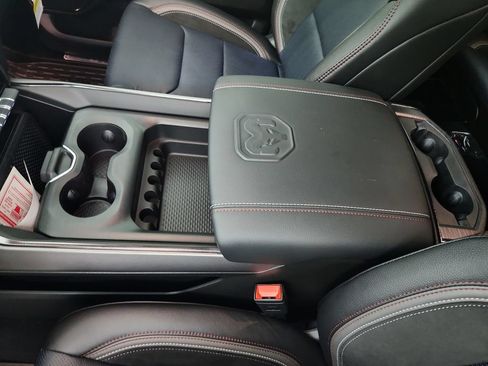 New 2026 RAM 1500 Laramie AWD/4WD image 28