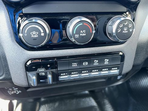 New 2026 RAM 3500 Tradesman image 18