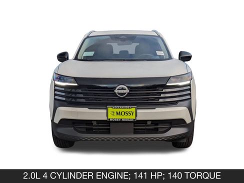 Used 2026 Nissan Kicks SV image 4