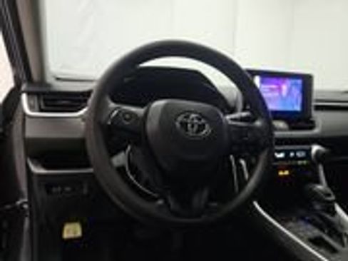 Certified 2024 Toyota RAV4 LE AWD/4WD image 10