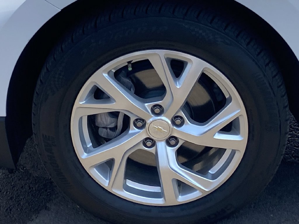 Used 2019 Chevrolet Equinox LT FWD image 28