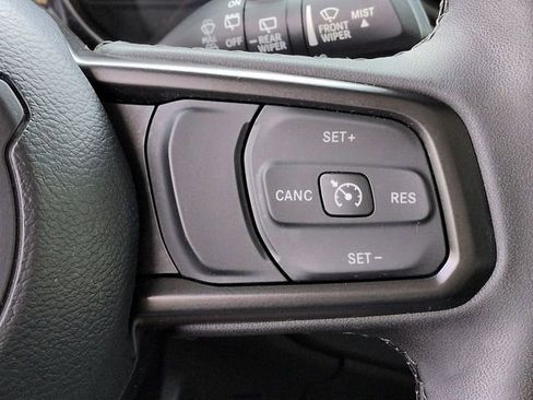 Used 2023 Jeep Wrangler Unlimited w/ Cold Weather Group AWD/4WD image 33