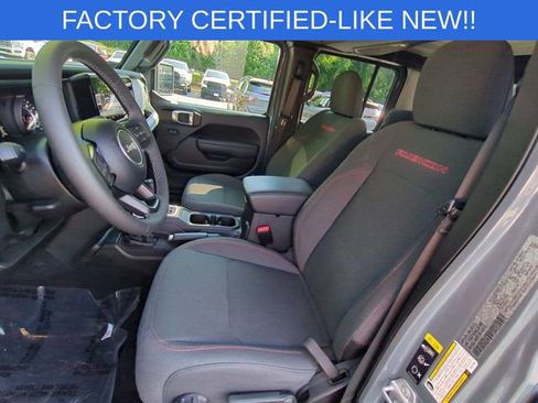 Certified 2025 Jeep Gladiator Rubicon w/ Convenience Group AWD/4WD image 14