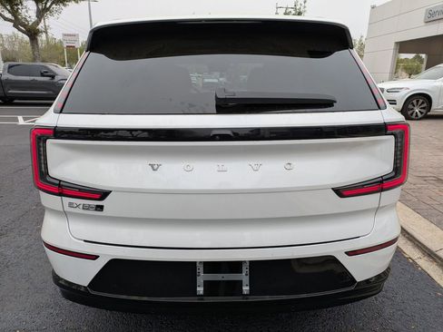 Used 2025 Volvo EX90 Ultra w/ Protection Package Premier image 5
