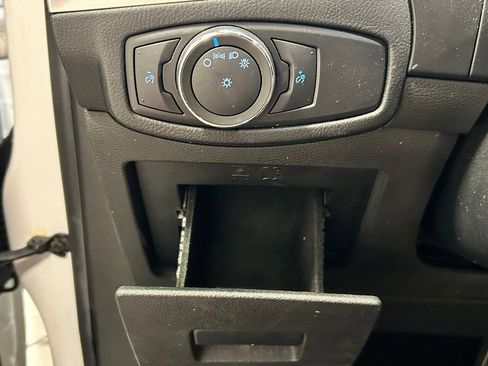 Used 2016 Ford Edge SEL FWD image 7