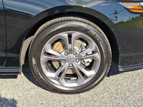 Certified 2025 Honda Accord EX-L image 8