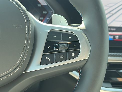 New 2026 BMW X5 M60i image 18