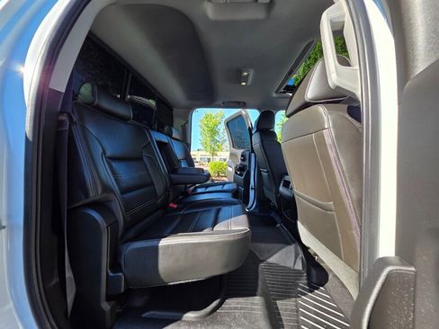 Used 2016 GMC Sierra 3500 Denali w/ Duramax Plus Package image 16