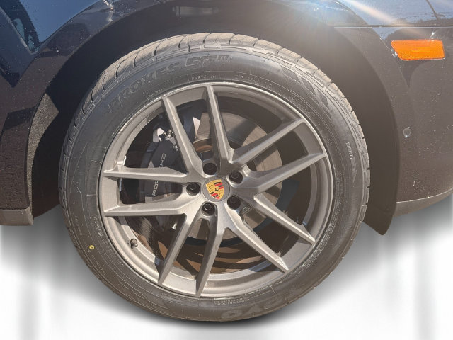 Used 2024 Porsche Macan Turbo AWD/4WD image 5