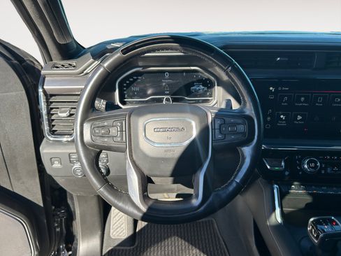 Used 2023 GMC Sierra 1500 Denali Ultimate image 13