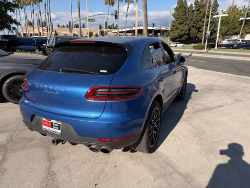 Used 2015 Porsche Macan S w/ Premium Package Plus AWD/4WD image 5