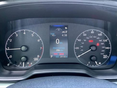 Used 2024 Toyota Corolla SE FWD image 25
