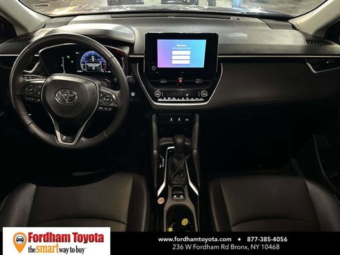 Certified 2025 Toyota Corolla Cross XLE AWD/4WD image 16