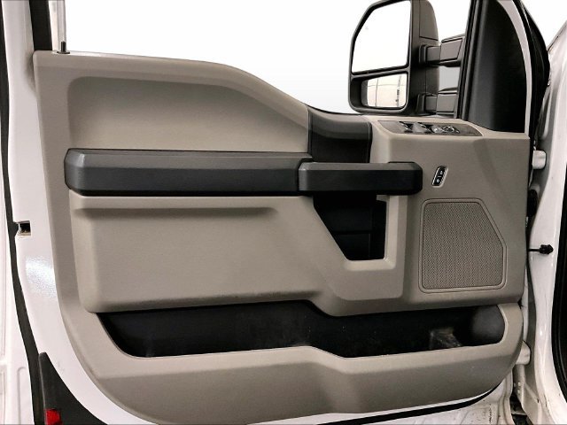 Used 2020 Ford F350 XL w/ STX Appearance Package AWD/4WD image 23