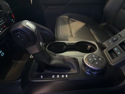 New 2025 Ford Bronco Badlands image 17
