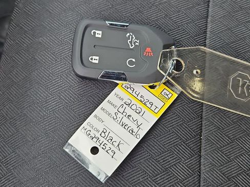 Used 2021 Chevrolet Silverado 1500 LT w/ Texas Edition Plus image 35