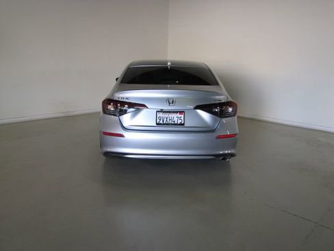 Certified 2025 Honda Civic Sport image 21