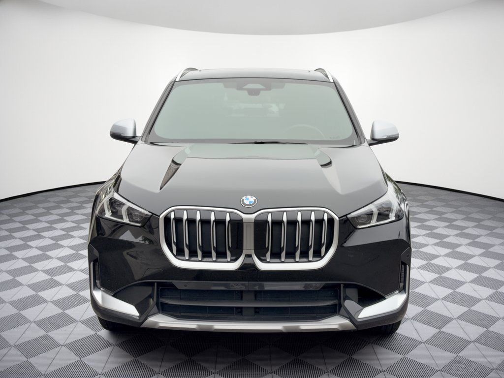 Used 2024 BMW X1 xDrive28i w/ Convenience Package AWD/4WD image 6