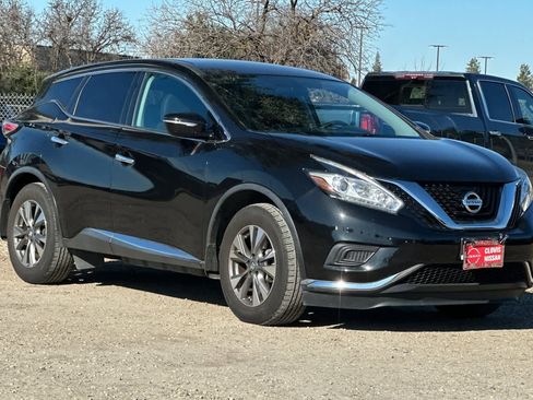 Used 2015 Nissan Murano S w/ Navigation Package image 10