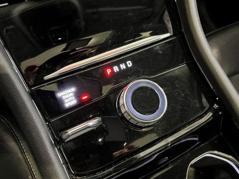 Certified 2022 Jeep Grand Cherokee L Limited image 11