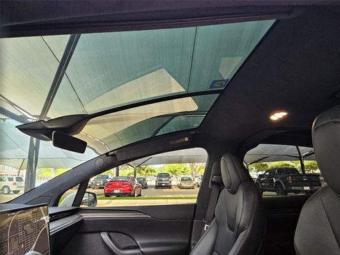 Used 2022 Tesla Model X AWD/4WD image 8