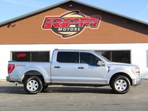 Used 2021 Ford F150 XLT w/ Equipment Group 301A Mid image 3
