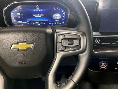 Used 2023 Chevrolet Silverado 1500 LT AWD/4WD image 23