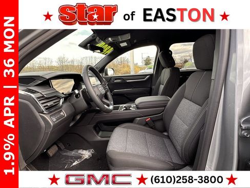 New 2026 GMC Acadia Elevation image 10