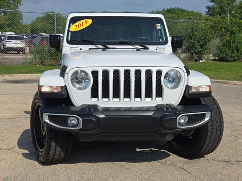 Used 2019 Jeep Wrangler Unlimited Sahara w/ Safety Group AWD/4WD image 6