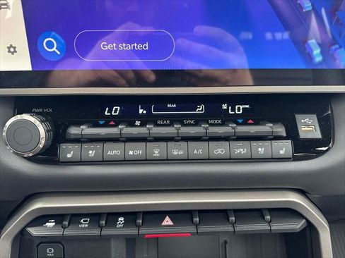 Certified 2026 Toyota Sequoia Platinum AWD/4WD image 20