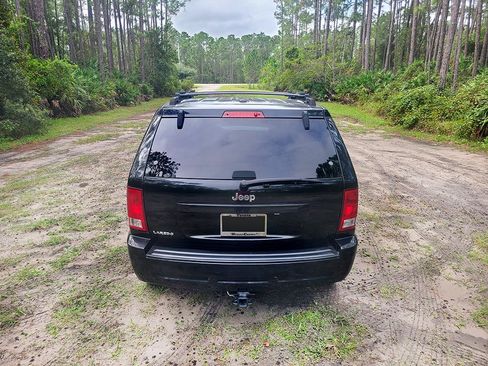 Used 2010 Jeep Grand Cherokee Laredo image 5