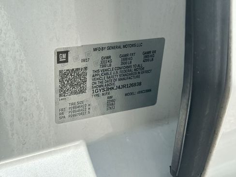 Used 2018 Cadillac Escalade ESV Luxury RWD image 41