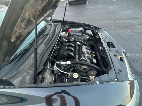 Used 2009 Lincoln MKS FWD image 21