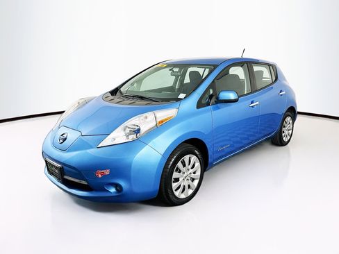 Used 2014 Nissan Leaf S w/ Charge Package image 3