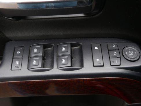 Used 2018 GMC Sierra 1500 SLT AWD/4WD image 22