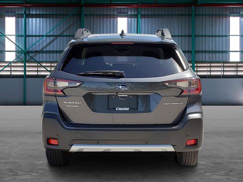 Used 2023 Subaru Outback Limited AWD/4WD image 4