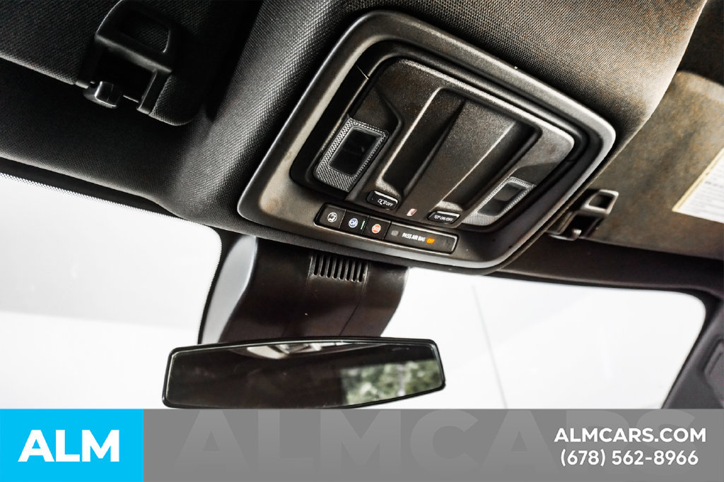 Used 2025 Chevrolet Silverado 1500 LT RWD image 59