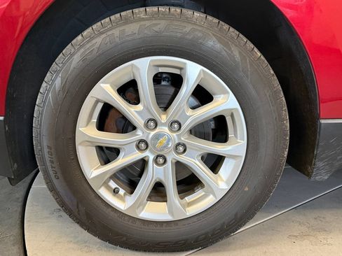 Used 2020 Chevrolet Equinox LT AWD/4WD image 25