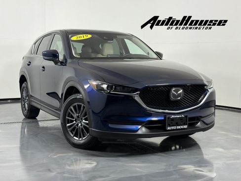 Used 2019 MAZDA CX-5 Touring FWD image 1