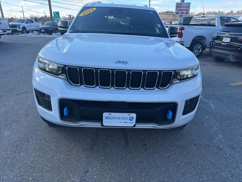 Used 2024 Jeep Grand Cherokee Overland w/ Trailer Tow Package image 28