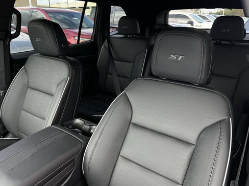 New 2026 Buick Enclave Sport Touring image 22